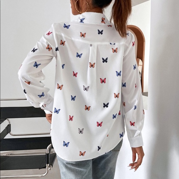 Boho Butterfly Print Button up Top Work Classic - Picture 2 of 6